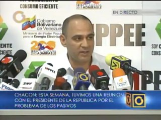 Ministro Chacón asegura que se han reducido los apagones