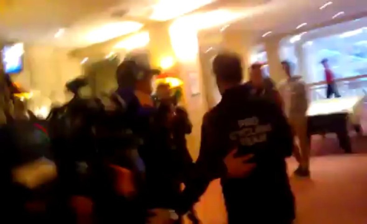 CYCLISME - 100e TOUR DE FRANCE : Christophe Riblon, vainqueur à l'Alpe d'Huez, arrivé à son hotel