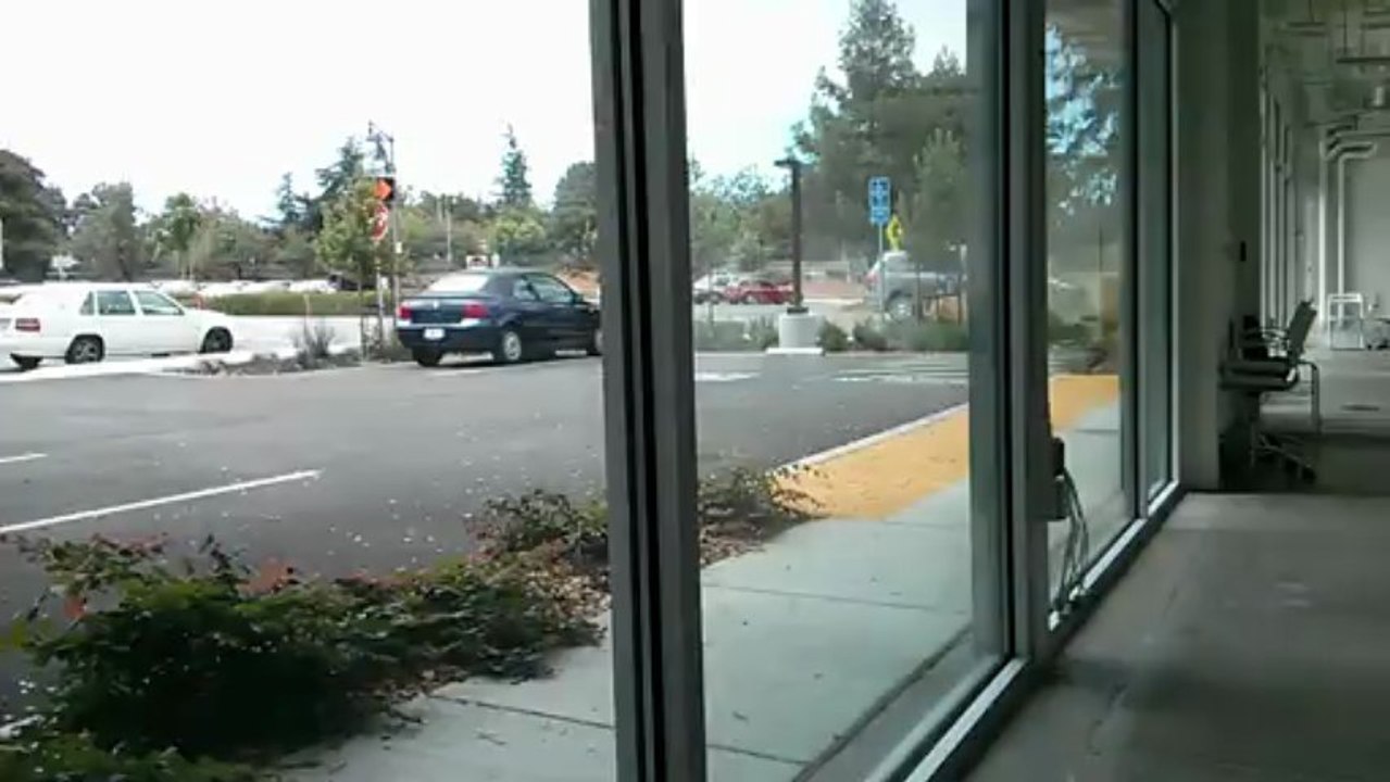 /storage/emulated/0/DCIM/Camera/VID_20130717_105047.mp4