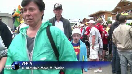 Tour de France: victoire du Français Riblon à l'Alpe d'Huez