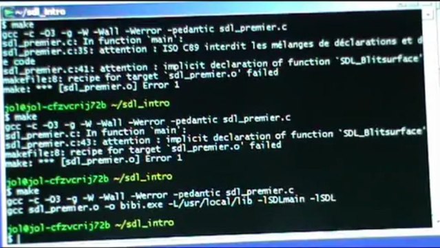 Cours de programmation graphique 2. Rectangle bleu sur fond orange.