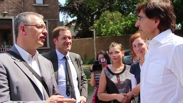 Elio Di Rupo et Paul Magnette : visite du CPAS de Charleroi