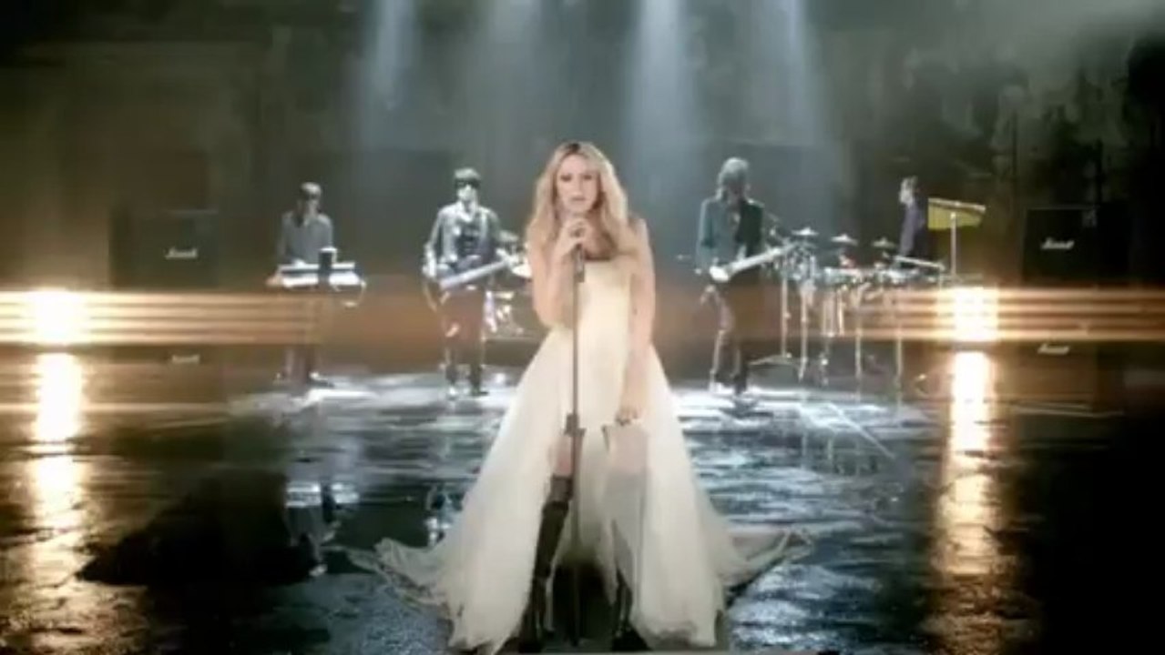 TR-Hadise - Visal -WwW.SeSLiYat.Com-sesli sohbet-SESLİCAFEM-SESLİDEFNE-www.seslicafem.com