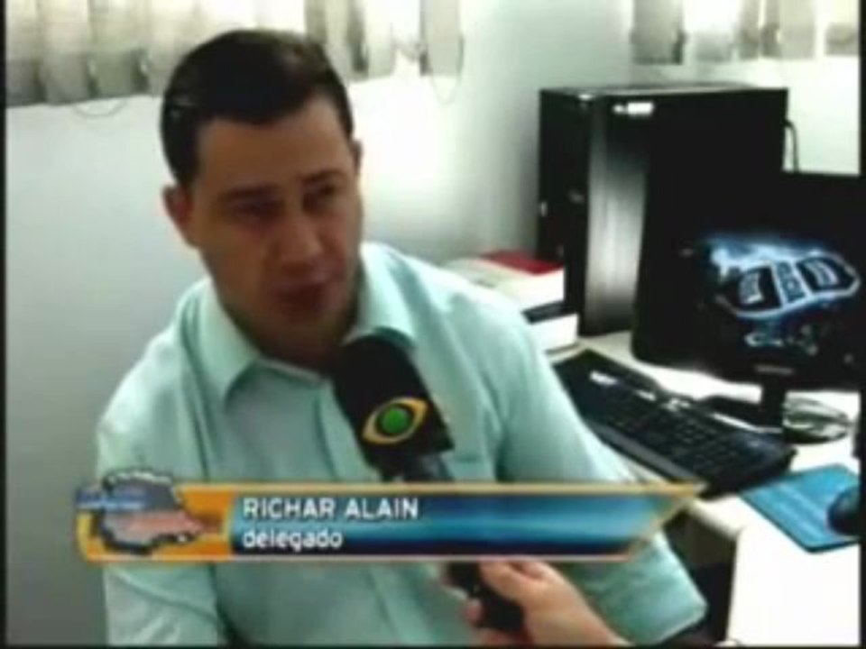 MATA A MÃE, XINGA A IMPRENSA E FALA DO DIABO