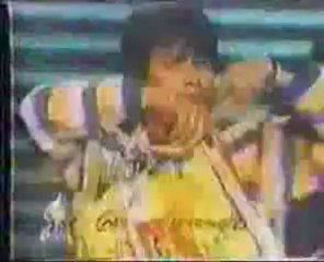 Hassan Jehangir Shadi Na Karna Yaroo.