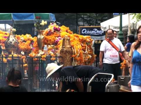 Offerings and prayers at Erawan Shrine - Bangkok