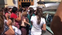 Napoli - I funerali del ragazzo ucciso dal suocero in corso Lucci -live- (18.07.13)