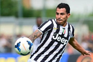 Le premier but de Tévez avec la Juve !