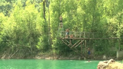 Non mais à l'eau quoi ?