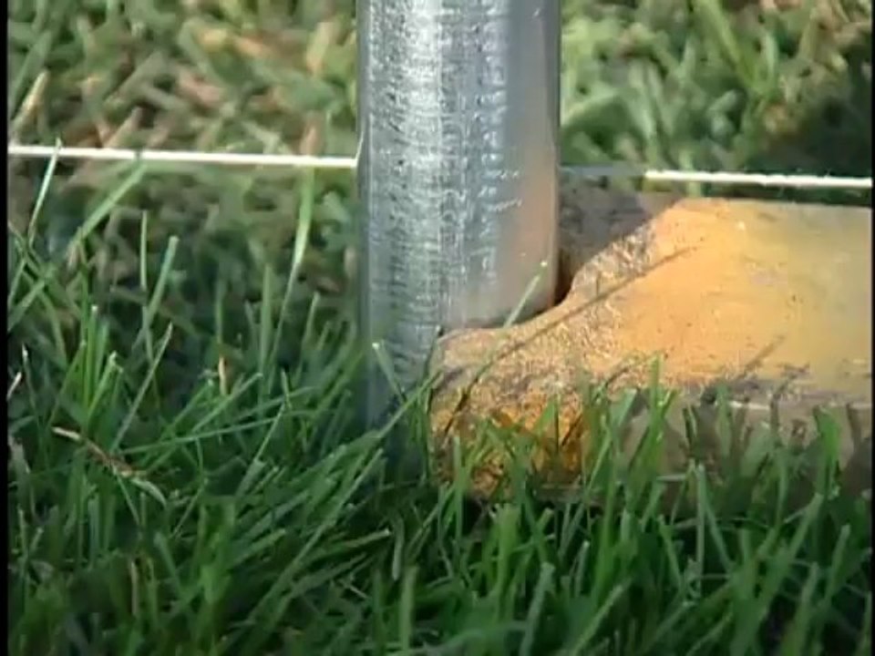 Install Vinyl Fence - Digless Fencing Solutions