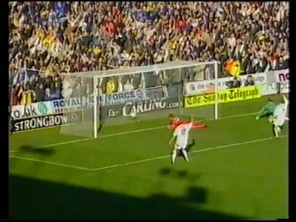 Leeds v Leicester (2/12/00) and Lazio (5/12/00) highlights