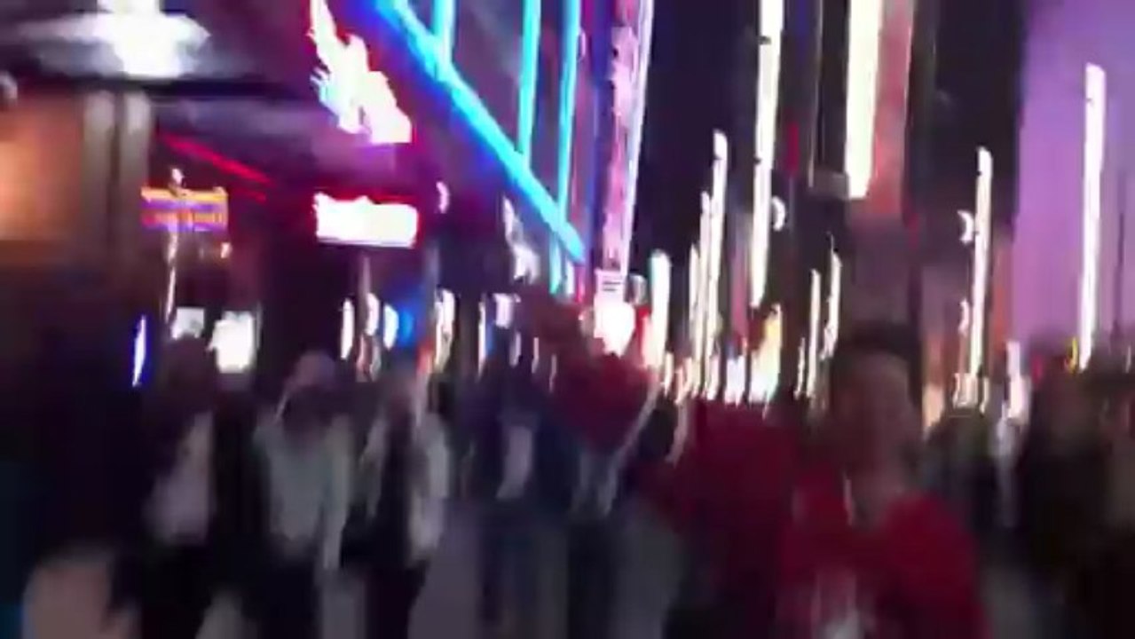 VANCOUVER CANUCKS OT WINNER ALEX BURROWS - GRANVILLE STREET PARTY!