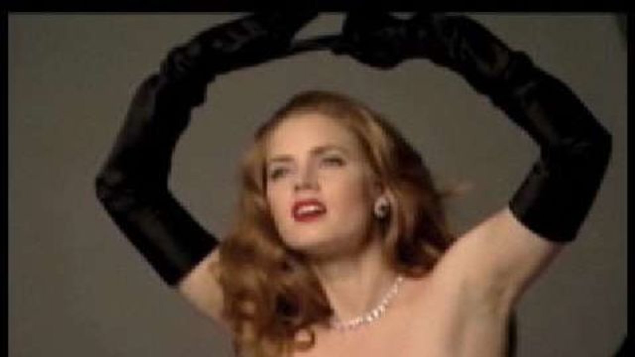 Cover Shoots - Behind the Scenes: Amy Adams on the November 2008 Cover