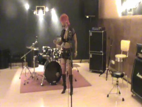 La poetesse Nathy Ebriet Brazzaville ma ville natale Paris