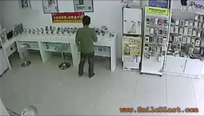 Phone Robbery Fail