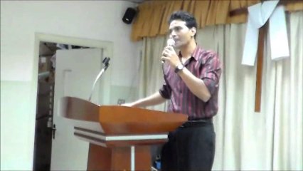 بعض الترنيمات مع الاخ اشرف بكنسيه جماعات الله الاردنيه  الجمعه 19 - 7 -  2013