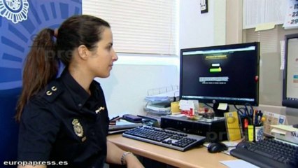 Detenido por crear una falsa aplicación para espiar WhatsApp