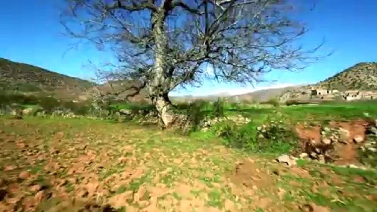 AIT BOUGUEMMAZ  La Vallée Heureuse  — 1 الجمال الحقيقي للمغرب — الحلقة (2)