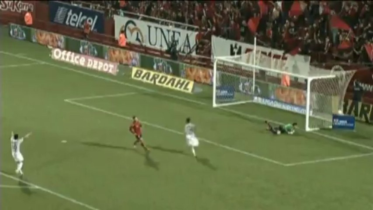 Liga MX: Fallrückzieher! Vuoso akrobatisch beim Torfestival