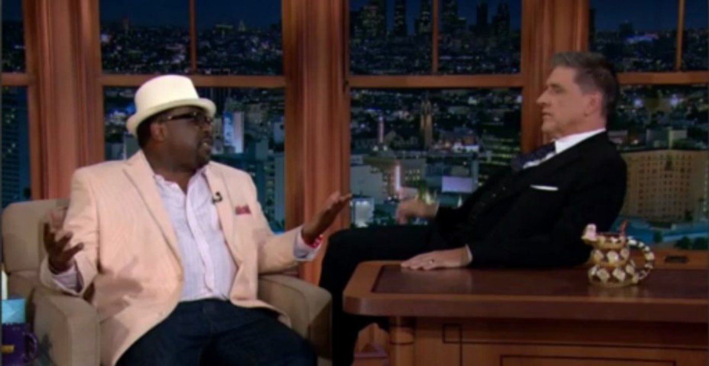 Vulgar lounge entertainer 2013 07 10  Cedric The Entertainer,  Jess Weixler