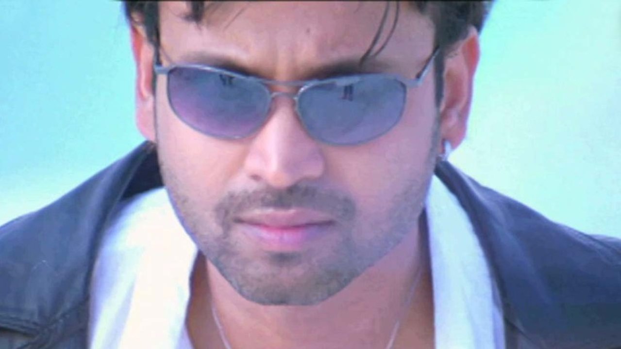 Pourudu Movie Songs - Nee Pakkanunte - Sumanth Kajal Agarwal