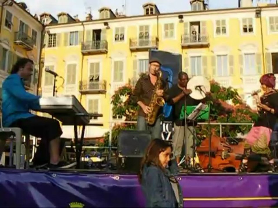 Jallatrio Live in nice jazz-off "istiklal"