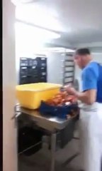 Un gars super facile à effrayer