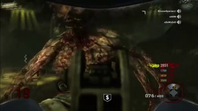MOON : Co-op Zombies Gameplay Part 9 - Round 20 Then Down