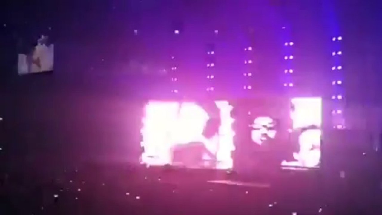 Beyoncé - A Change Is Gonna Come (Sam Cooke Cover) @ Auburn Hills