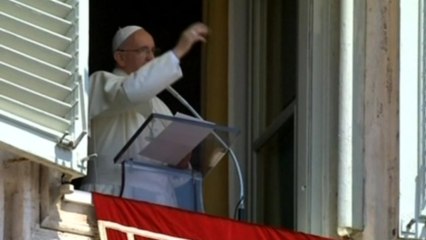 Pope Francis asks people to pray for his trip to Brazil