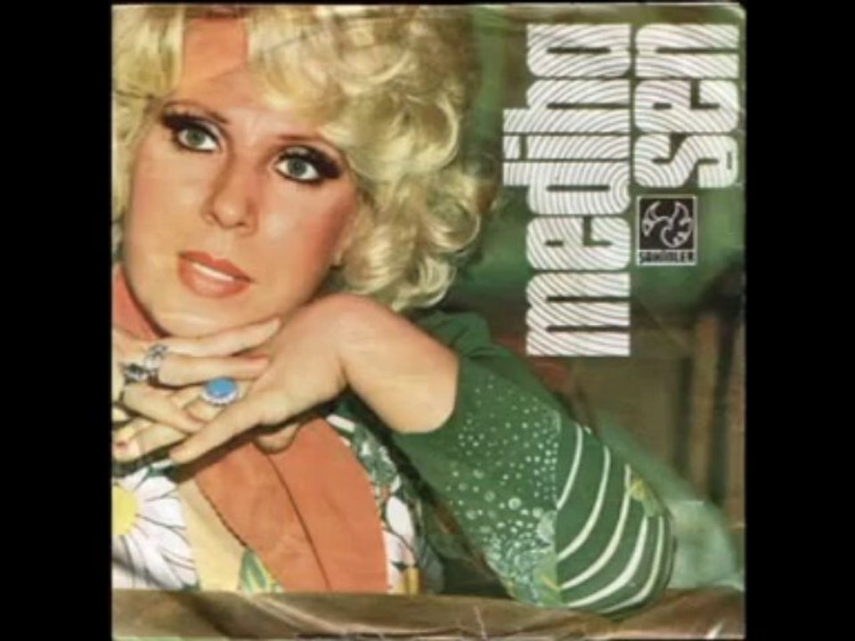 MEDİHA ŞEN Sancakoğlu - O Ağacın Altı