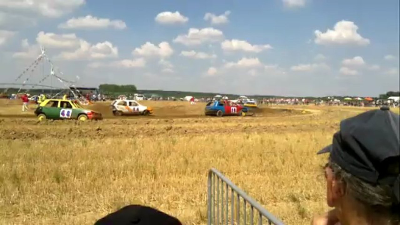 Sortie dominicale   Stock cars d'Aillant sur Milleron 2013