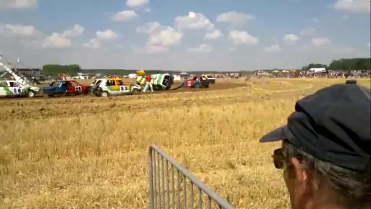 Sortie dominicale   Stock cars Aillant sur Milleron Part II