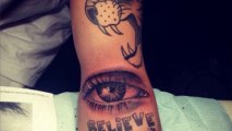 Justin Bieber Gets Mum's Eye Tattooed On His Arm!!! Creepy!
