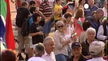 Bulgaria: anti-government protesters stand firm outside...