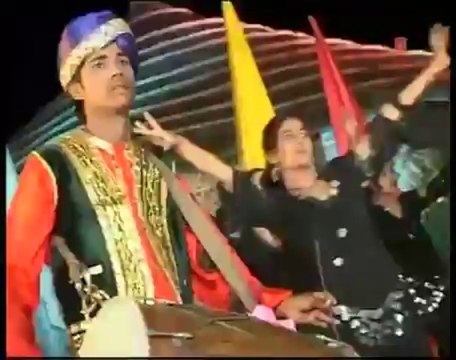 Nacho Nacho Nacho _ Rajasthani Hot Dance Video Songs - Bathroom Mein D.J.