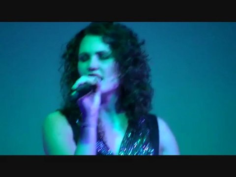 Diamonds.. Rihanna.... Cover Julie JOURDAN