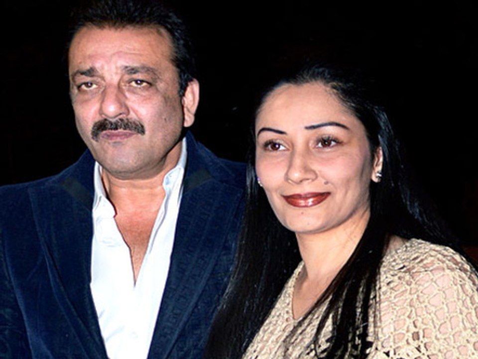 Check out Sanjay Dutt birthday surprise for Manyata