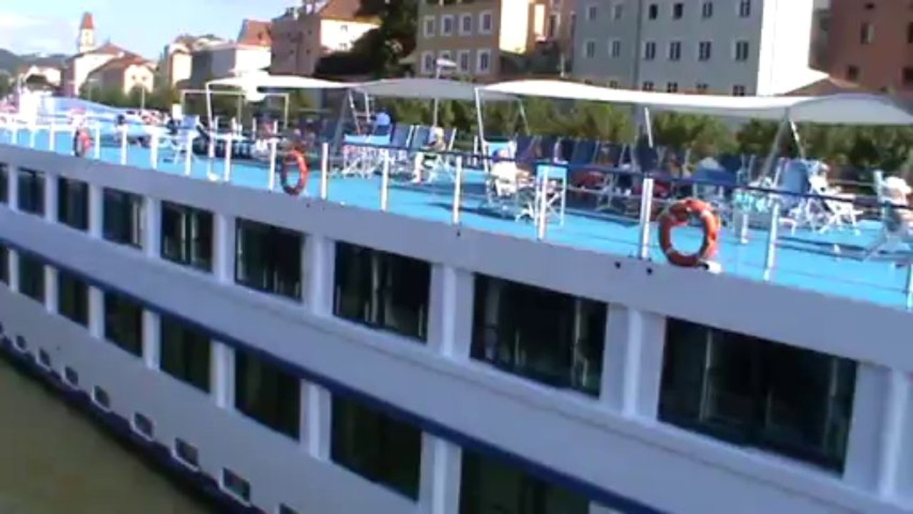 MS Regina Rheni Flusskreuzfahrten