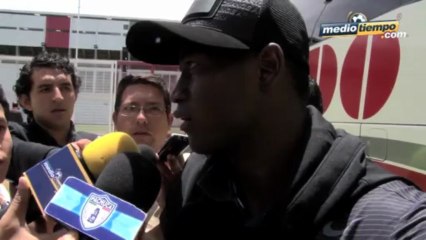 Dribla Riascos cuestionamientos por actitud