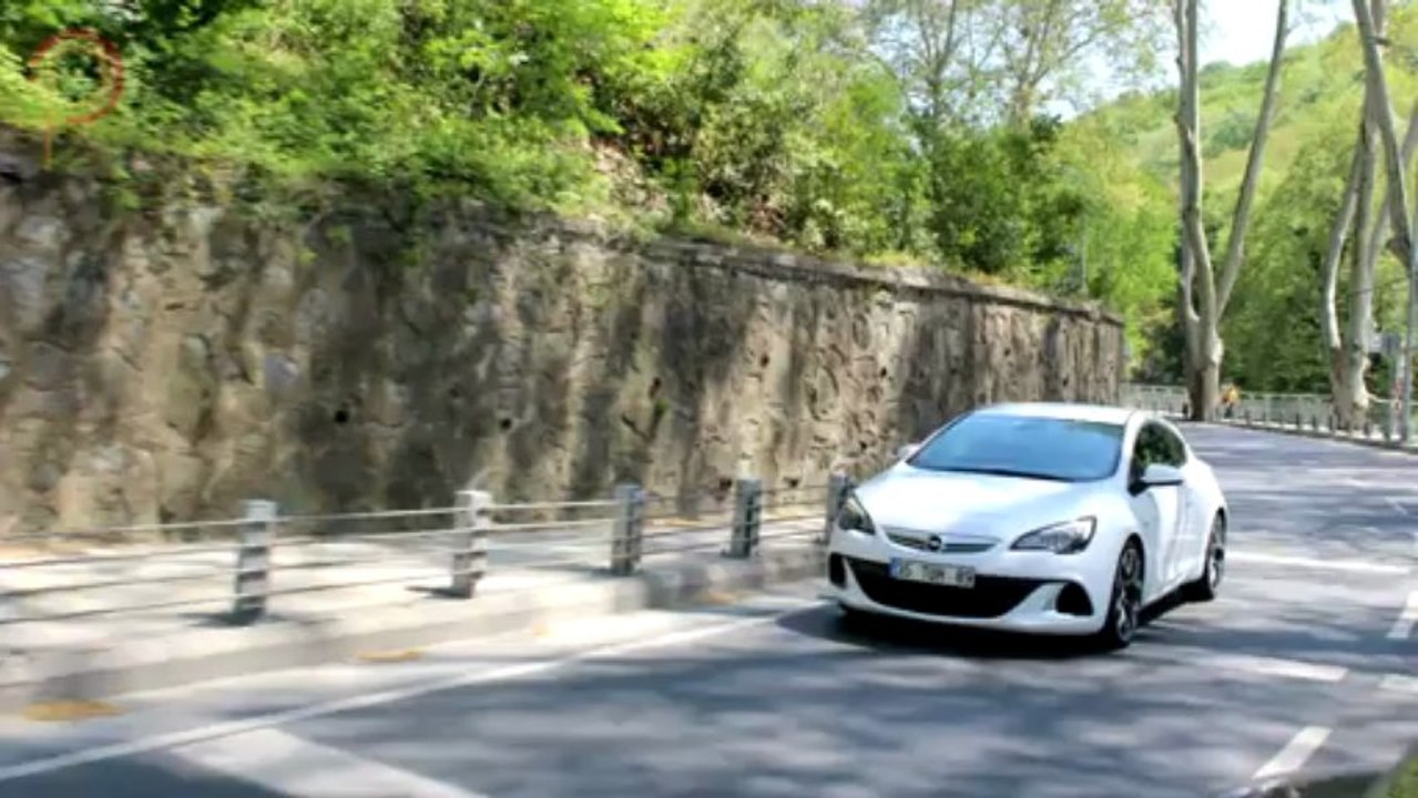 Oto-Park.Com | Opel Astra GTC OPC (2013)