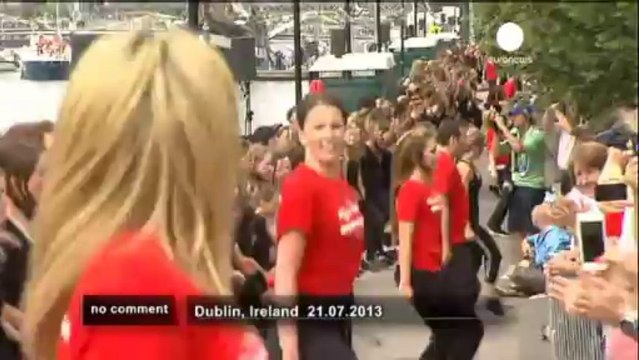 Irish dancers set Riverdance world record - no comment