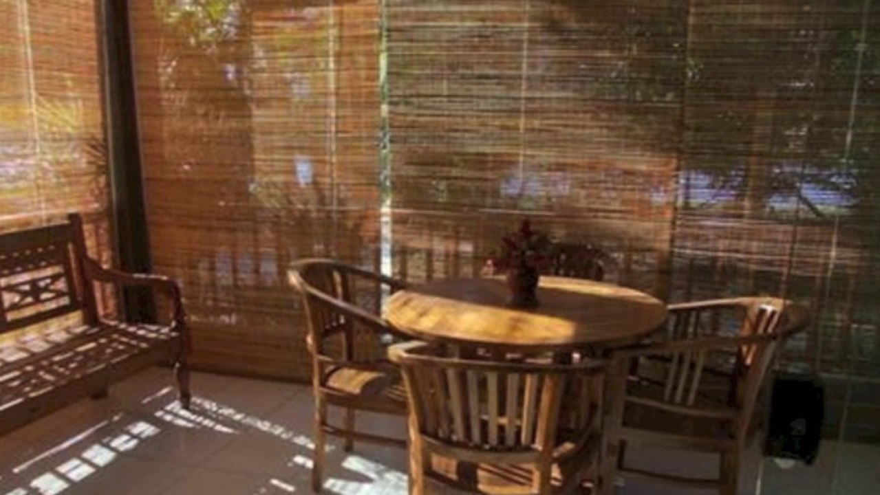 Apartamento Em Condomínio À Venda Em Praia do Forte