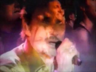 BERNIY CHANTE GABRIELLE DE MR JOHNNY HALLYDAY