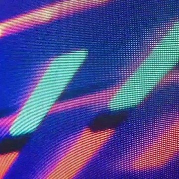 Danna Garcia manda unos besitos playeros al estilo PJ