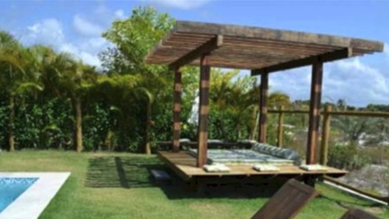 Linda Casa Mobiliada À Venda Em Praia do Forte