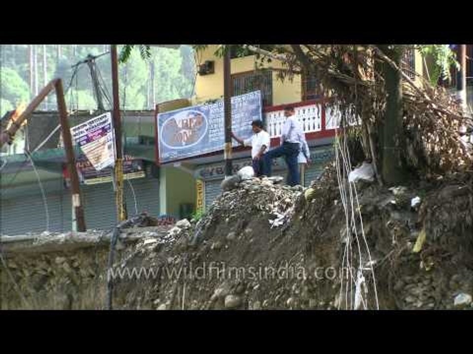 Reconstruction at progress: In Uttarkashi
