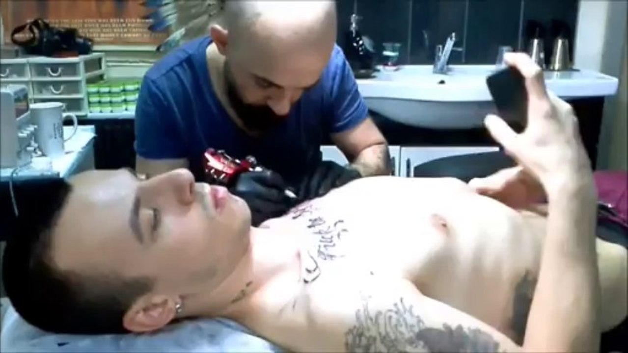 Fuck The System dövmesi,şişli dövme,nişantaşi dövme,mecidiyeköy dövme,tattoomix,