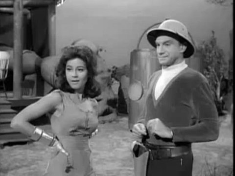 perdidos no espaço dublado lobisomem