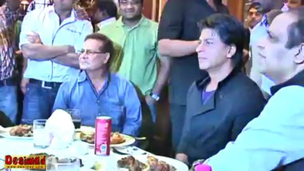 Shahrukh Khan & Salman PATCH UP at Iftaar party after 5 years!